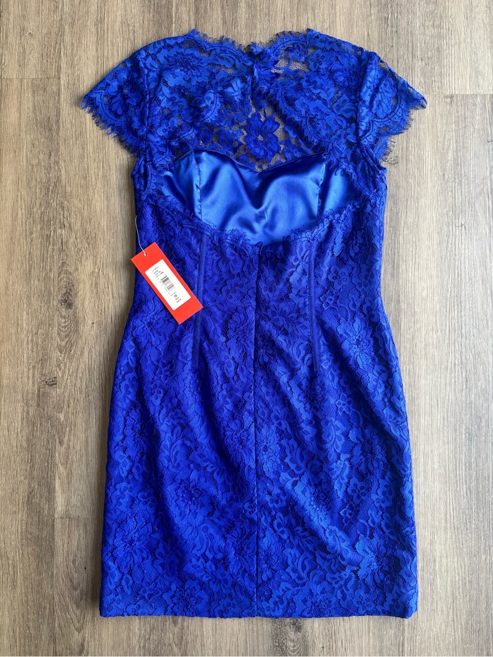 NWT Monique Lhuillier Lace Sheath Open Back Dress Size 10 - Picture 3 of 12